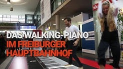 Im Freiburger Hauptbahnhof steht ein riesiges Klavier  - Durasi: 1:44. 