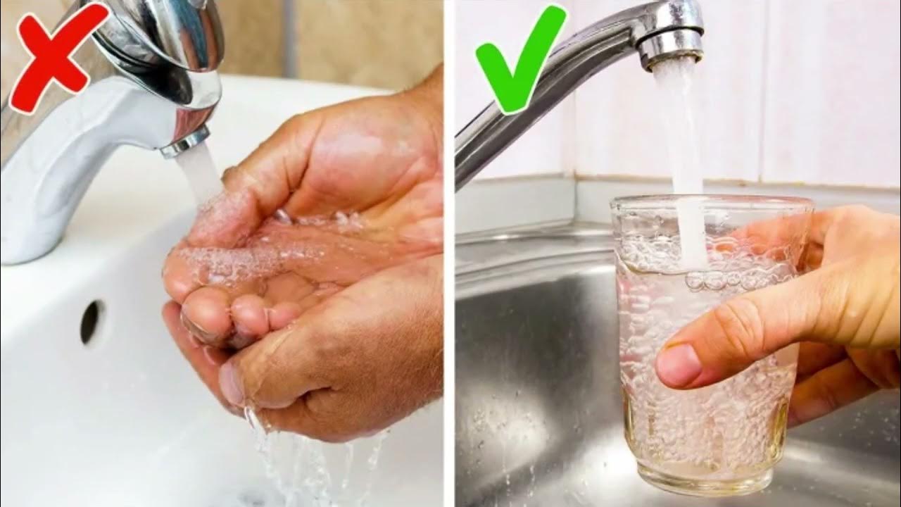 включи воду набирать. кран с водой. открытый кран с водой. питьевое водоснабжение. мальчик пьет воду из под крана видео.
