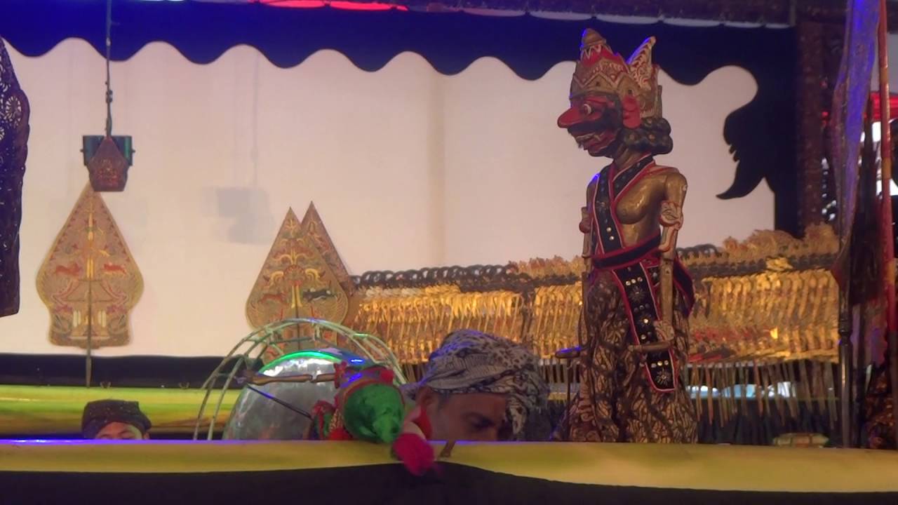 Wayang Cepak Ki Akhmadi (Festival Wayang Indonesia 2015 ...