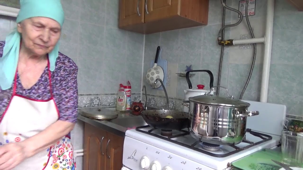 Борщ без мяса все принимают за мясной