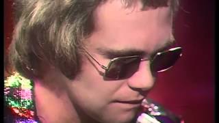 Elton John - Tiny Dancer (HD) Live in 1971 at Old Grey Whistle Test (1080p)