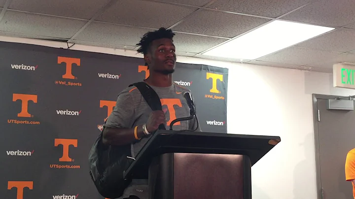 Vols' Rashaan Gaulden apologizes for double bird a...