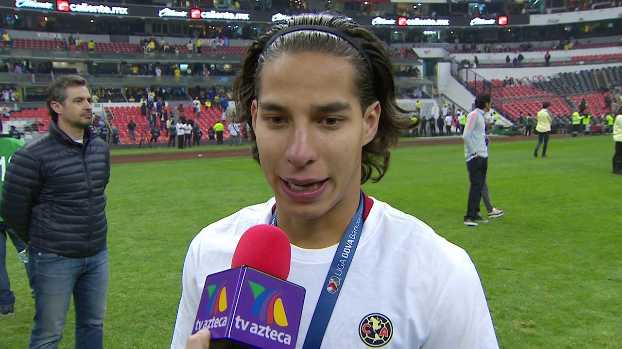 Diego Lainez celebra su primer título en el máximo circuito con América. YouTube Diego Lainez celebra su primer título en el máximo circuito con América. YouTube