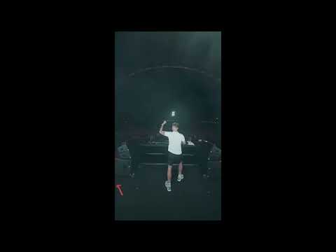 Faustix - A little hardstyle never hurt anyone 👀🔥🥵 (Live)