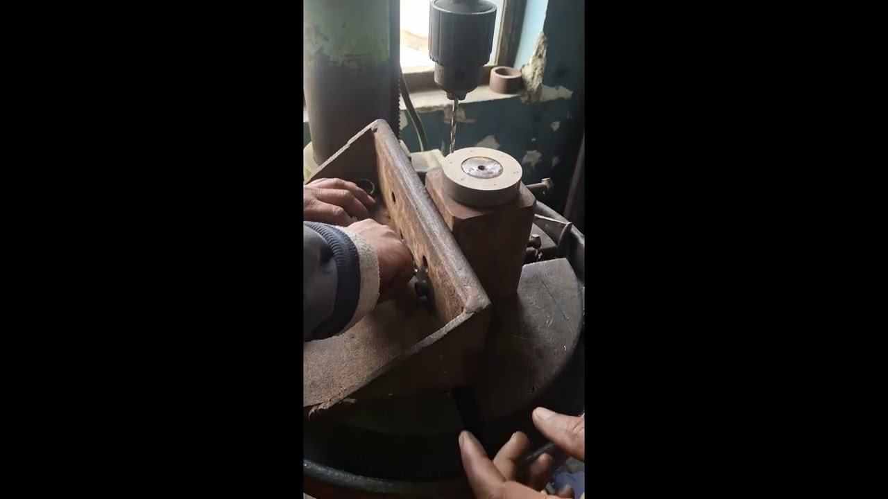 Cut threds and hole by pcd M12 threads