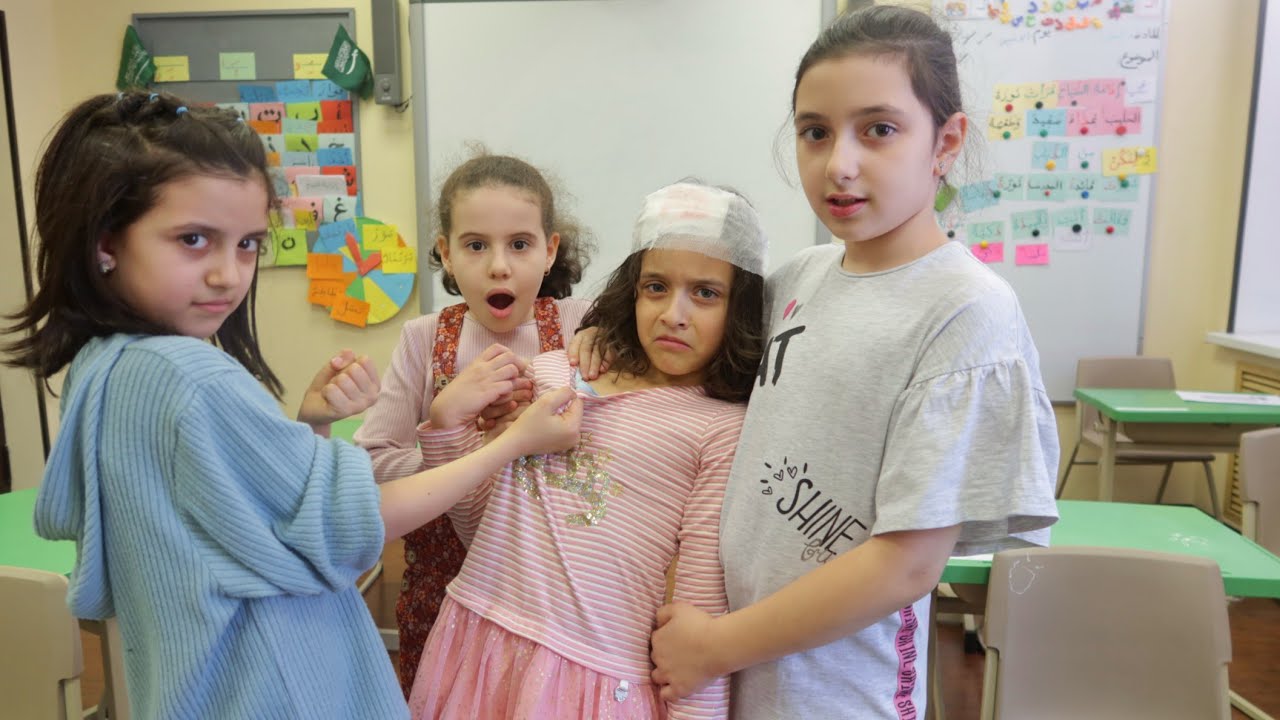 بنت صغيره ضربت البنات في لجنة الاختبار وتهرب من المدرسة ـ شوف حصل ايه !!  !!