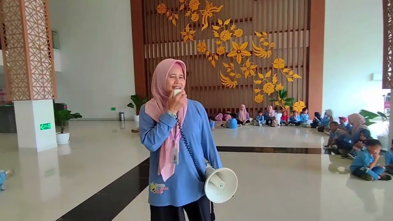 Edukasi Bandara dengan Kereta Bias