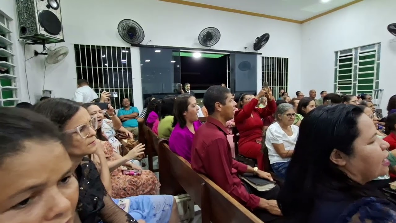 Cantor:josenir, canta no encerramento das festividades da CEADALPE, em IEADALPE-dois irmãos 