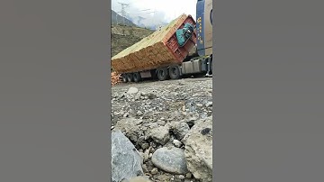 Massive Brick Unloading: Whole Load Drops in Seconds! #shorts #construction