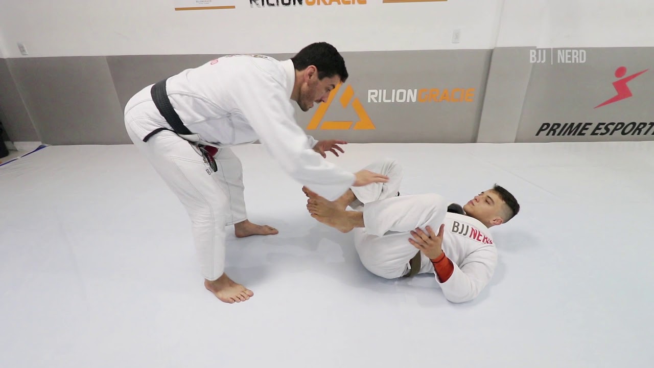 21   MFB   Passagem de guarda toreando básica