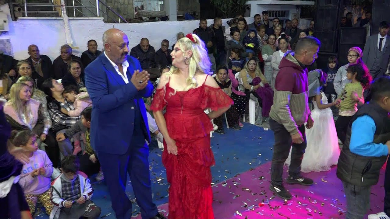 Roman Düğünleri Havran Dj Müslümle İnanılmaz Bir Performas Bayram Danışoğlu Ve Ailesi