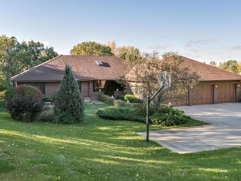 8323 Credit River Boulevard, Credit River Twp, MN home video tour