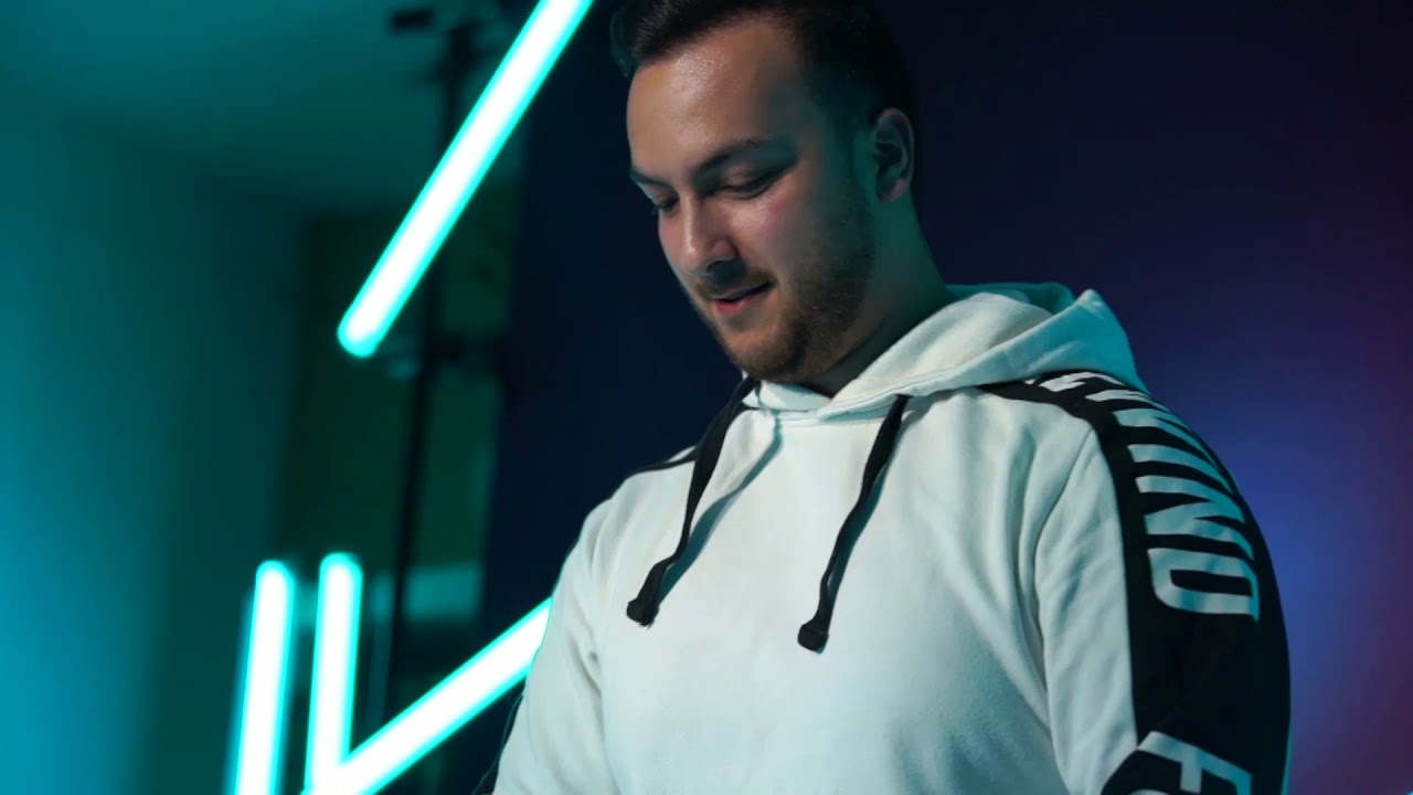 EXYT // TO THE BEAT [LIVE STREAM]