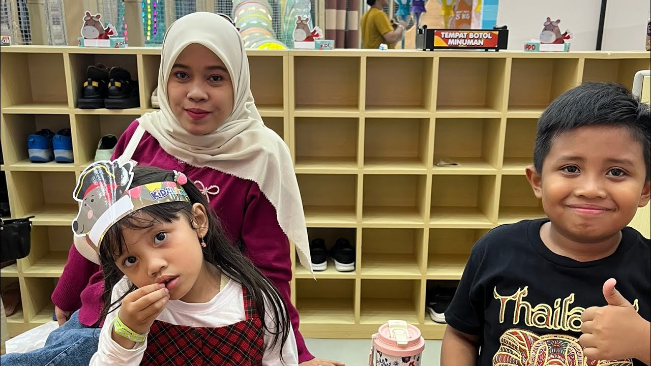 PLAYGROUND KIDZLANDIA LIVING WORLD GRAND WISATA BEKASI 