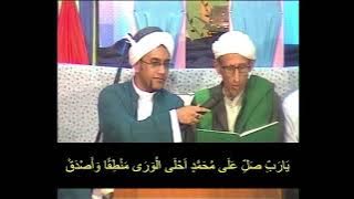 Download lagu Album Sholawat Nurul Musthofa, Habib Hasan Bin Ja'far As-Segaf, Masjid Al-Barkah 2007.