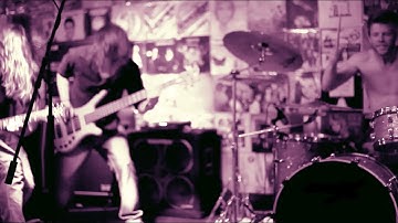 USED2Bsyris - Dust (Official Music Video)