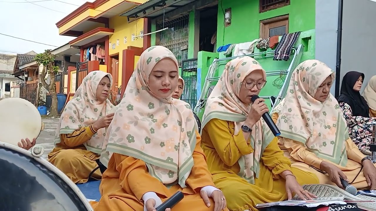 YA ROBBI SHOLLI - FIRQOTUR RAHMAN