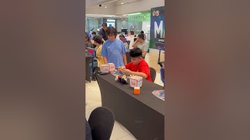 1st 3x3x3 Second Round with Ao5 11.40s🎉