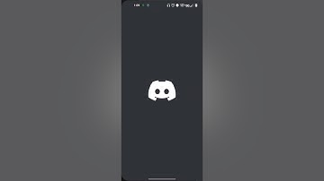 How to run a Minecraft bedrock server on your phone using Termux. A tutorial by CyberToast.