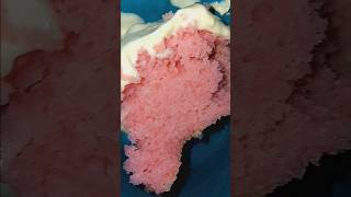 strawberry cake made wit homemade whipped frosting creamcheese whippedcream pudding subscribe