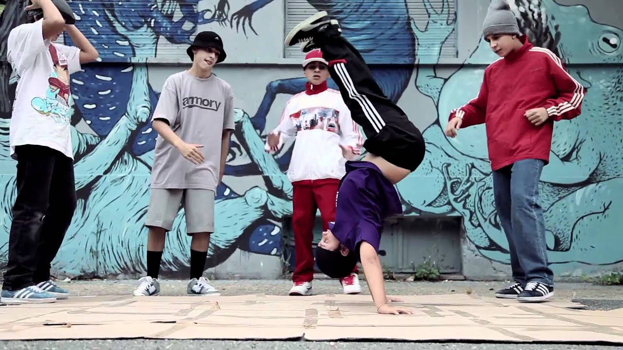 Watch Videomind ( Clementino, Paura & Tayone) - Peter Pan OFFICIAL on YouTube Watch Videomind ( Clementino, Paura & Tayone) - Peter Pan OFFICIAL on YouTube