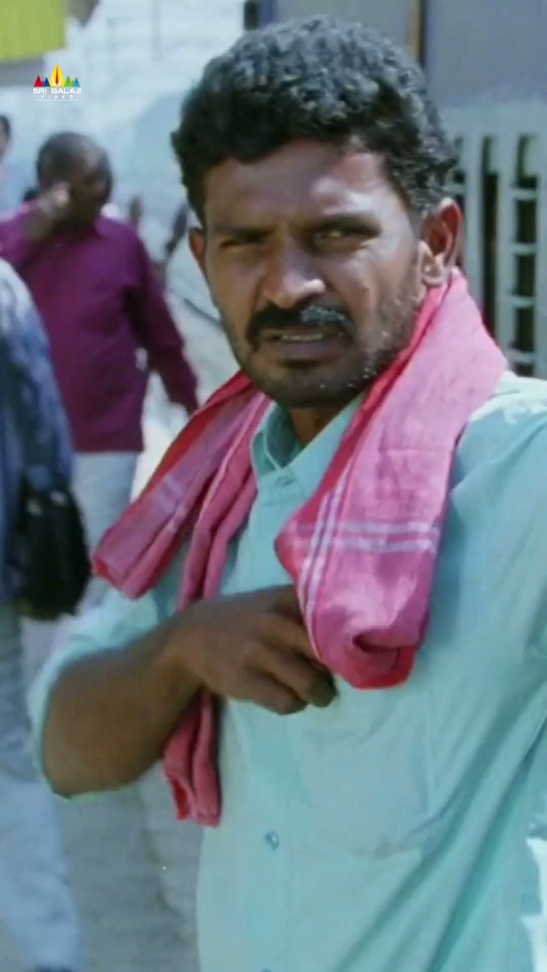 Sunil's Ultimate Comedy in Train |  #maryadaramanna | #ytshorts | #youtubeshorts | #sribalajivideo