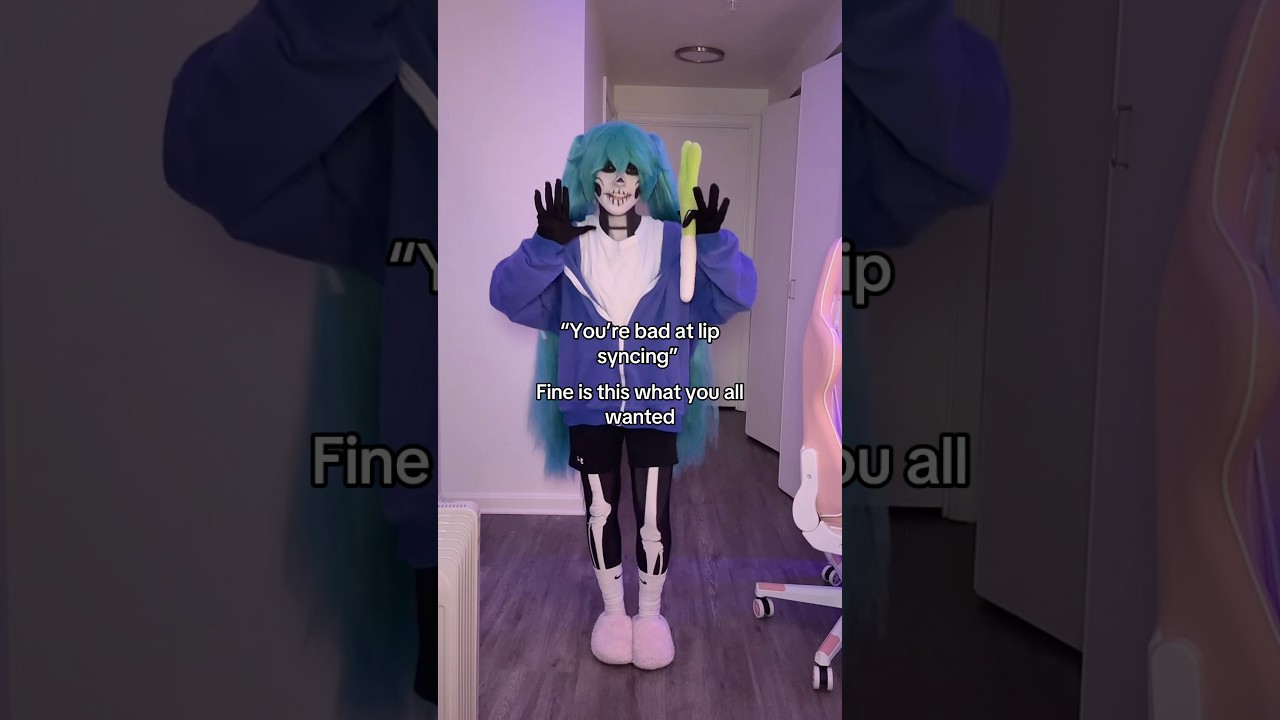 Can’t say I’m bad if there’s nothing to lip sync to besides sounds hehe #miku #cosplay #cosplayer