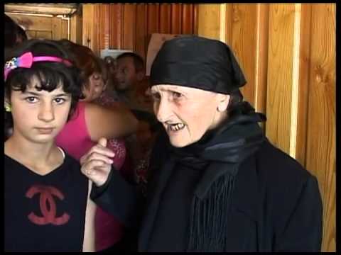 ელექტროენერგიის გარეშე დარჩენილი დევნილები დევნილთა სამმართველოში შეიჭრნენ