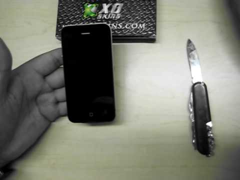 iphone-4-scratch-test-knife-xo-skins