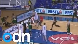 Man runs onto basketball court, shoves player, gets punched screenshot 2