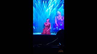 170919 Ariana Grande - Moonlight