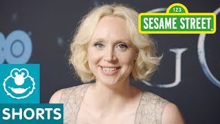 Sesame Street: Gwendoline Christie's Joke | #ShareTheLaughter Challenge