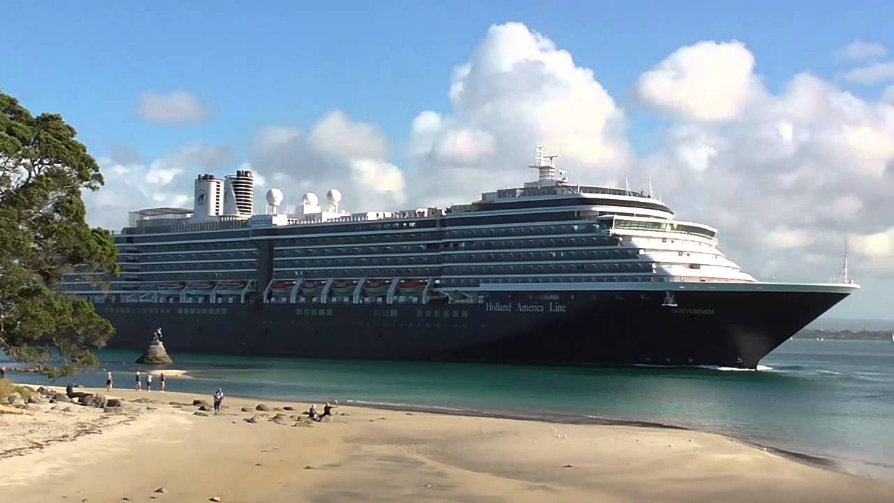 tauranga harbour cruise ships