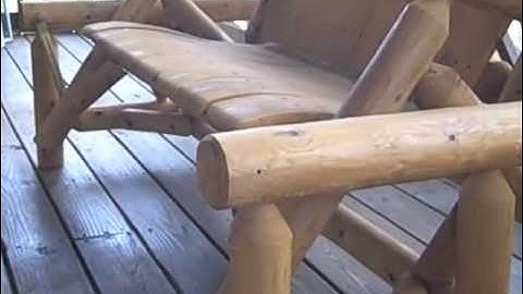 LogFurniturePlace.com takes a closer look at a Cedar Log Glider