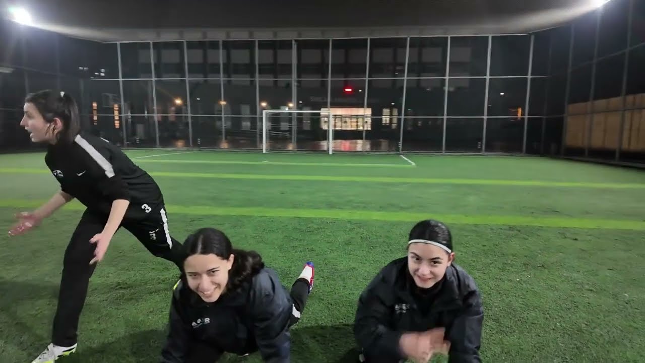 Yağmurlu Havada Antrenman Ve Yarışma