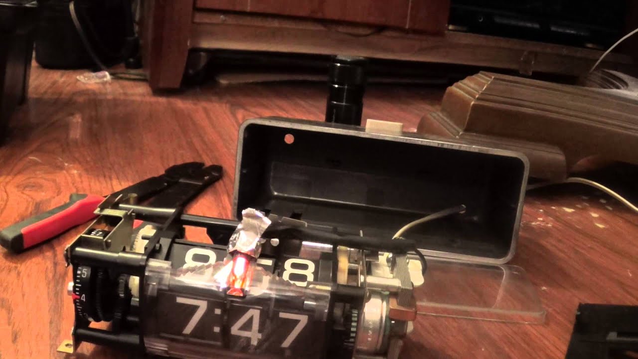 Replacing the tired neon bulb in my GE flip clock YouTube