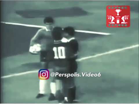 عابدزاده و مهاجم کره سال ۱۹۹۰