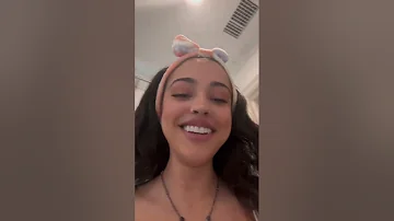 Malu Trevejo Shaking Her Ass on Instagram Full Live (No Comments) February 26, 2023