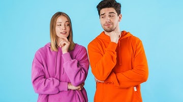 Thương nhau củ ấu cũng tròn, ghét nhau thì quả bồ hòn cũng méo