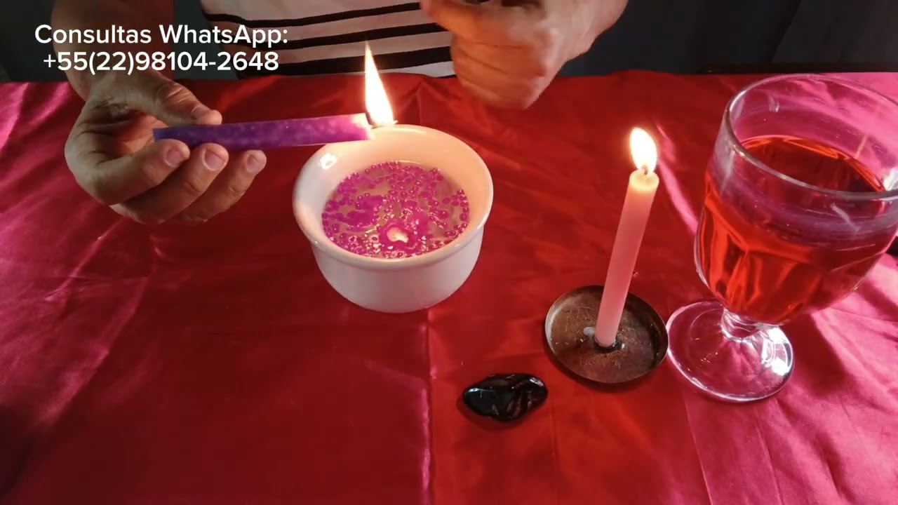 Tem alguém fascinado em segredo por você. Quem é ? Por que ?