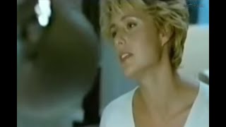 Judith Berard - Ou Que J'aille (2001 - Official Clip Video)