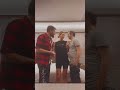 ضحك جيرين علئ اوزاي عندما وقع من السرير 