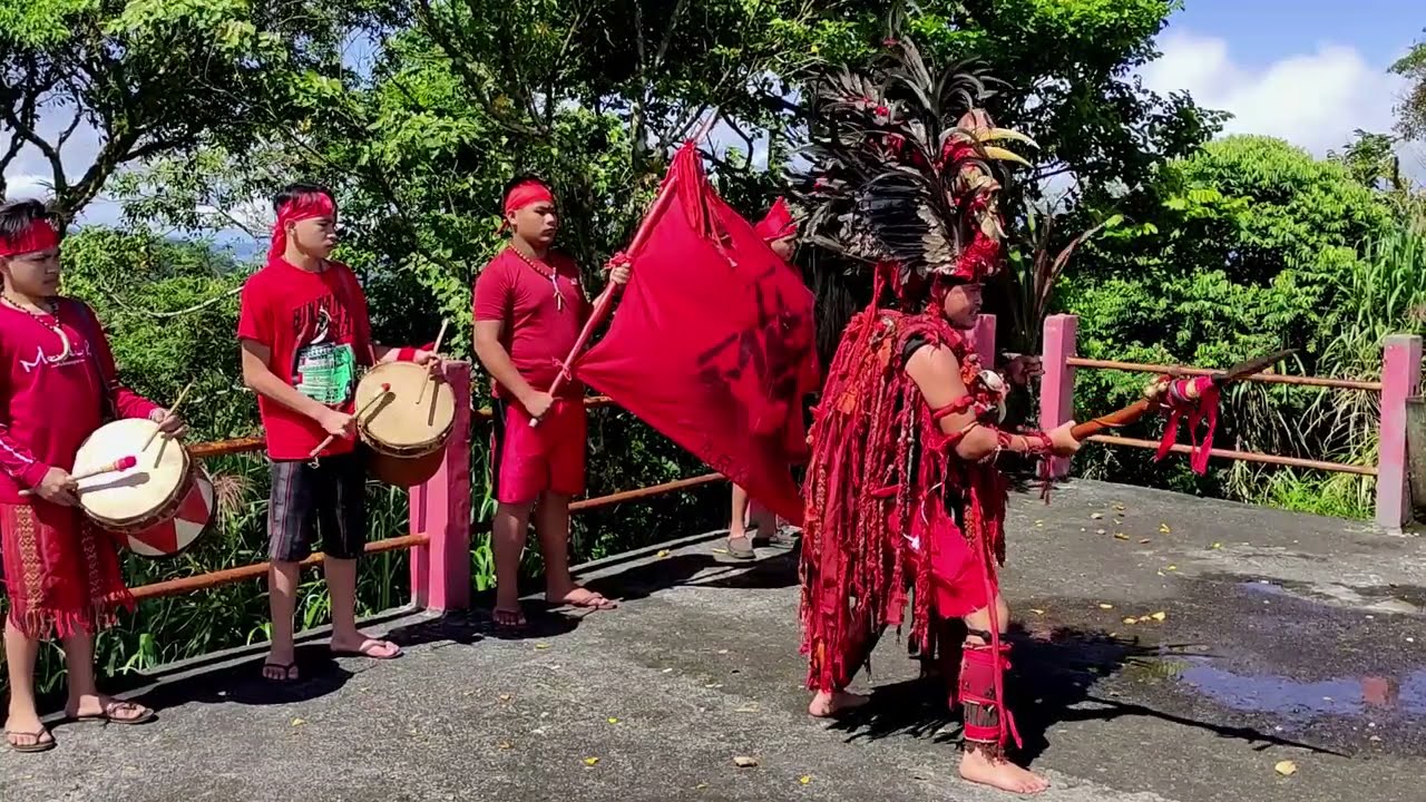 kabasaran /Kawasaran Waraney Kakenturan Rurukan mahawu.my minahasa my lost tribe history.vian togas