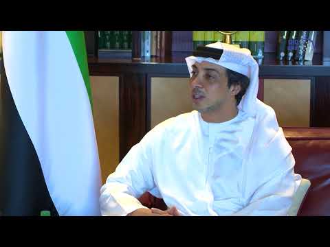 منصور بن زايد يستقبل سفير كولومبيا