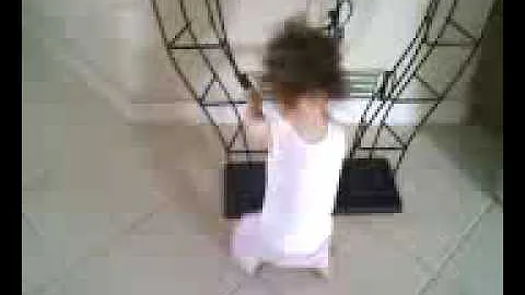 DANCEING BABY