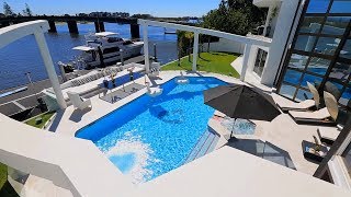 Luxury Villa Blue Waters Queensland-Australia Sovereign Islands Gold Coast