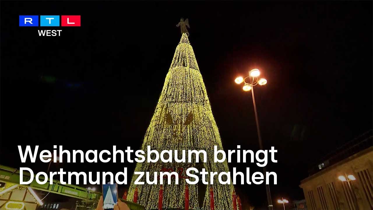 Dortmund: Einer der größten Weihnachtsbäume der Welt erstrahlt in vollem Glanz | RTL WEST