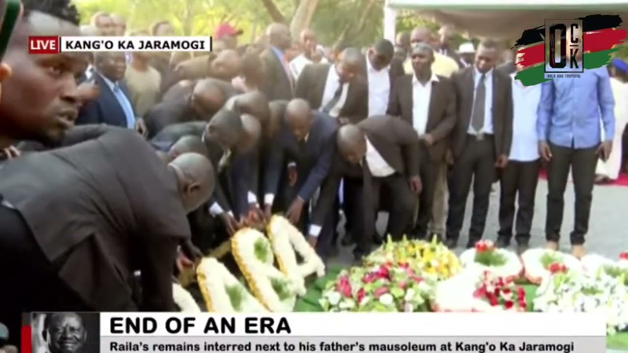 🔥See Emotional Raila Bodyguards laying wreath at his grave