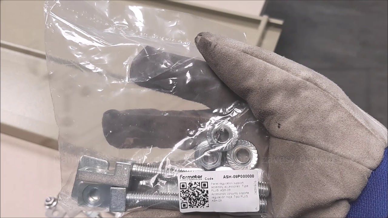 Montáž kabinových dveří Fermator 40/10PM