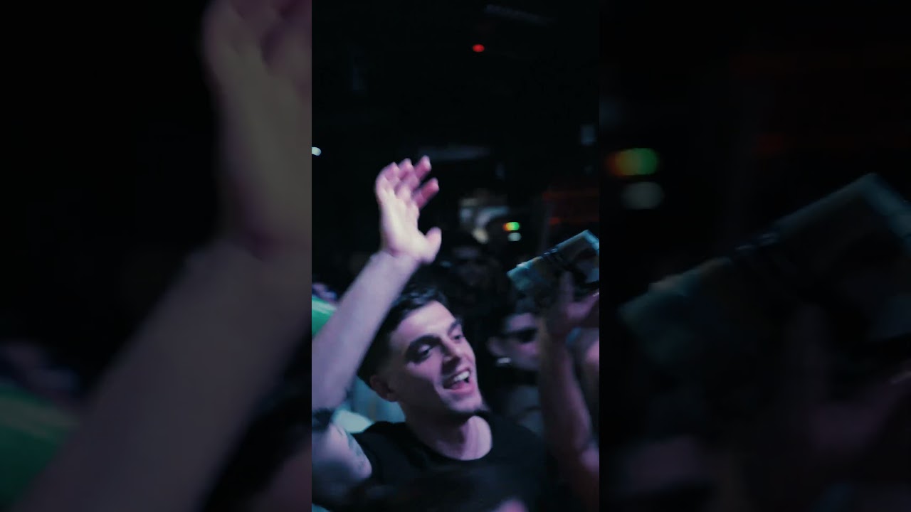 Crowd on fire w/Chris Liebing 